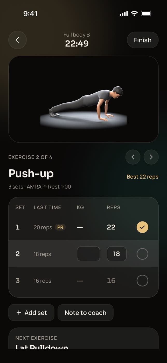 The Trainaq workout player: a 3D push-up demo above three sets, with last time's reps, a personal record badge and a best of 22 reps